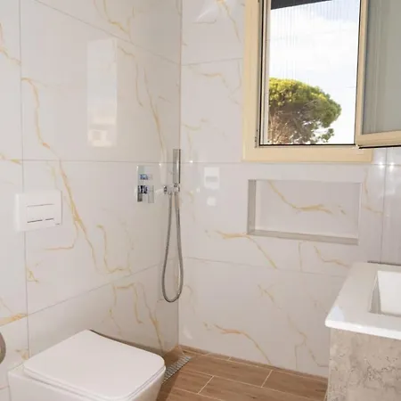 Likaj Appartement *
