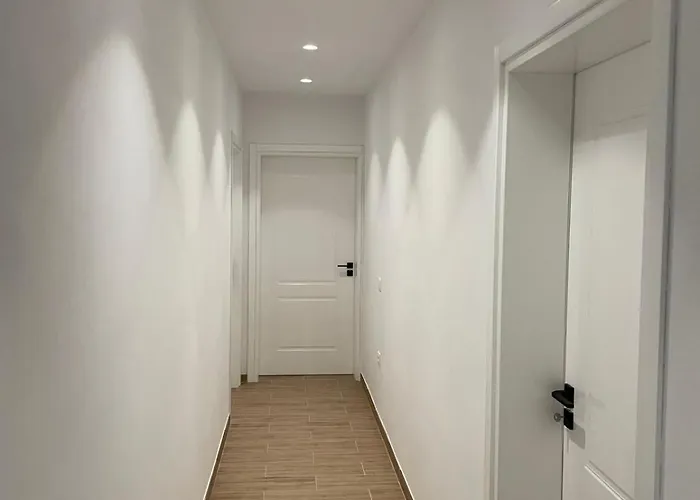 Likaj Appartement *